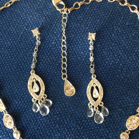 Bridal Set - Picture 2 of 4